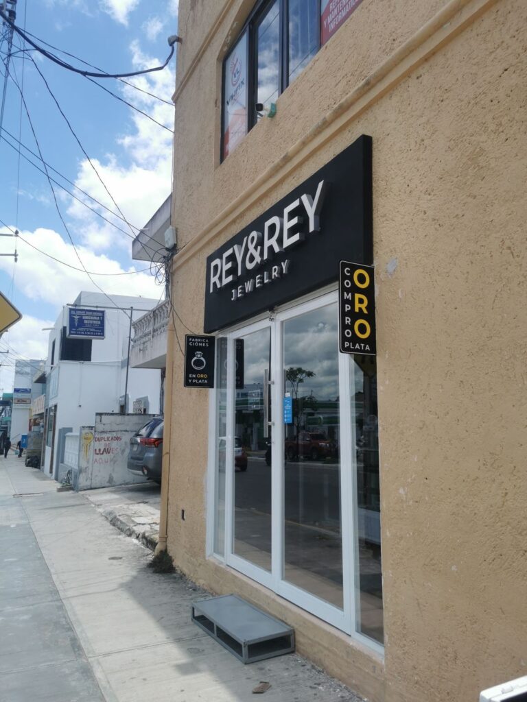33363 joyeria reyrey 768x1024