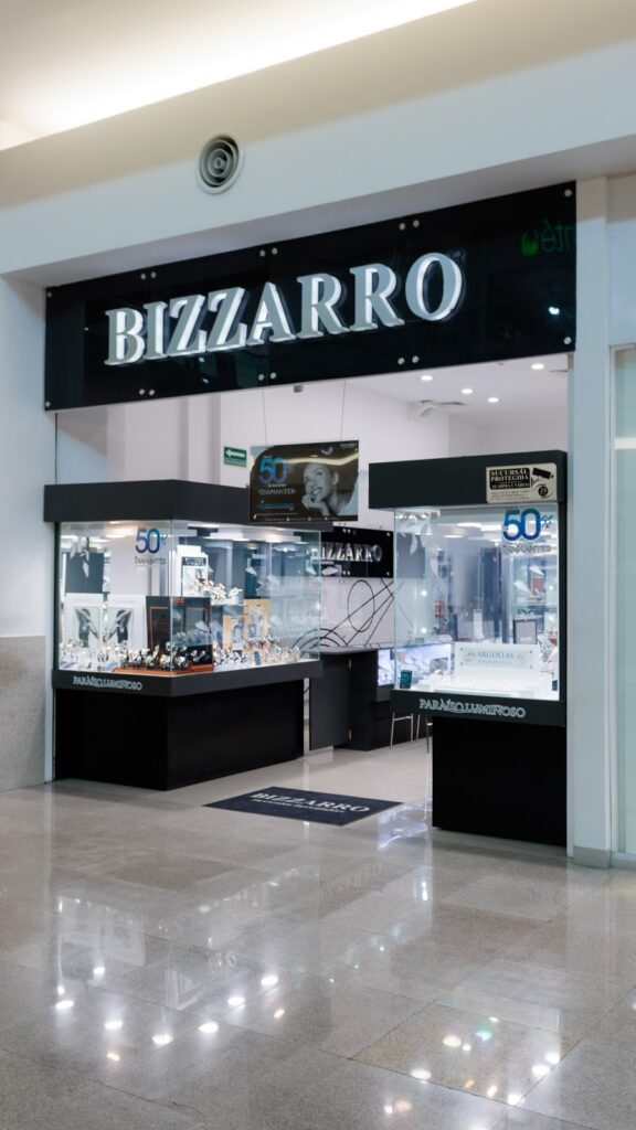 33680 joyerias bizzarro plaza san luis potosi 576x1024