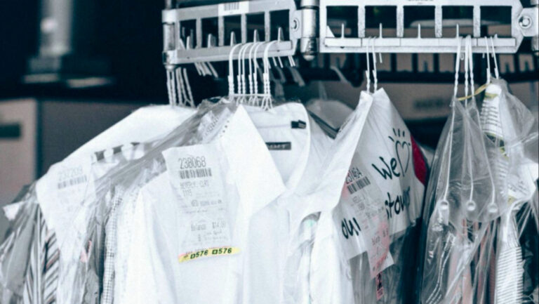 38872 la 48 tintoreria y lavanderia 768x433