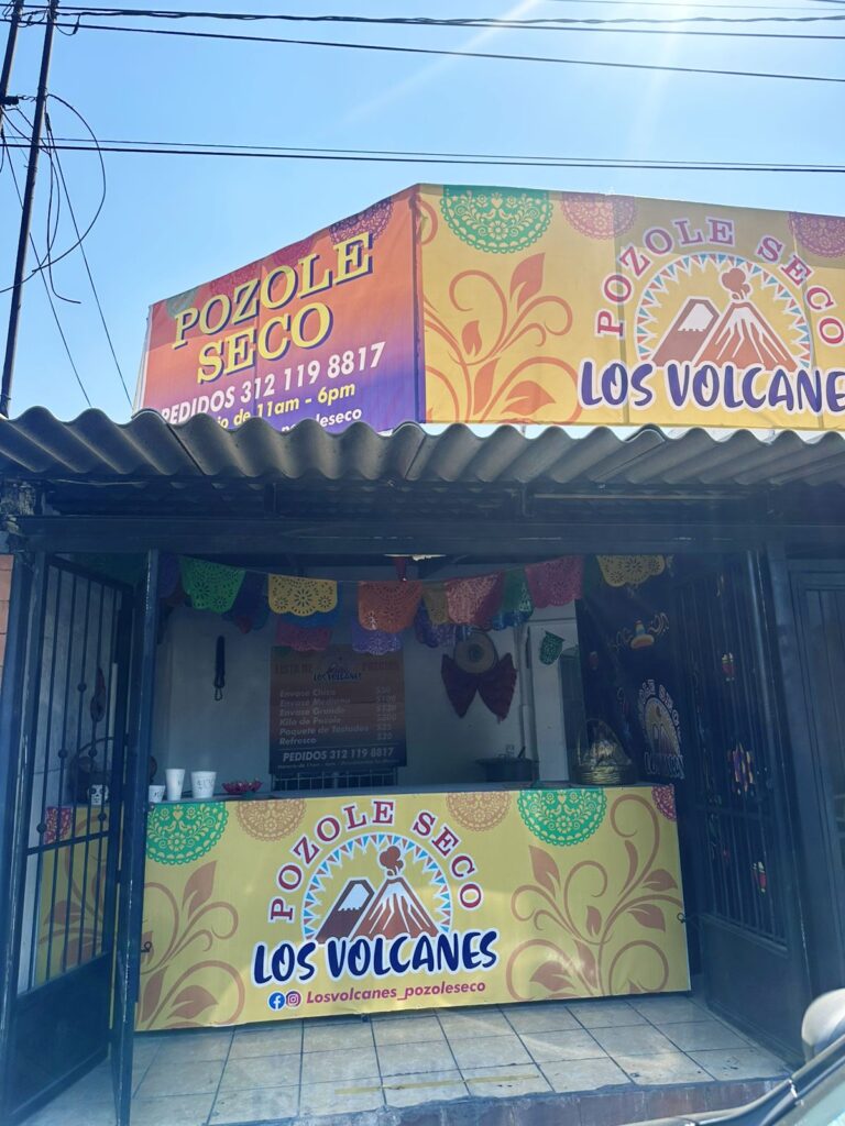 4982 los volcanes pozole seco 768x1024