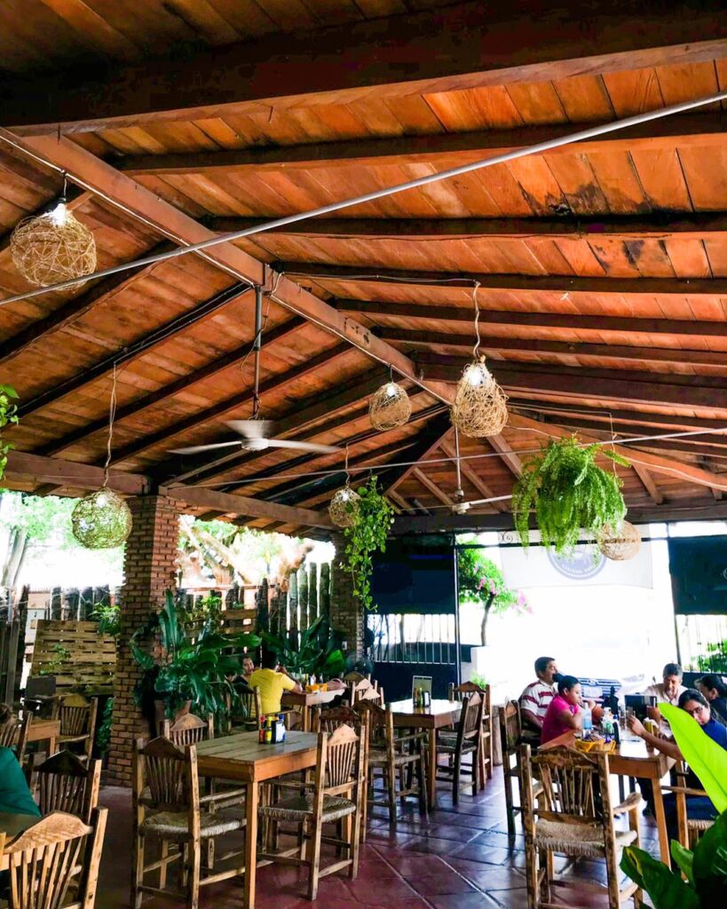 5294 restaurante senor marisco 819x1024