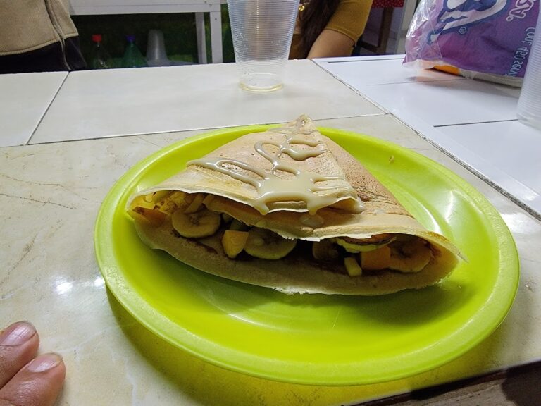 5776 loncheria delia 768x576