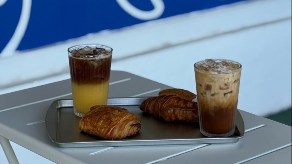 5854 bisiesto cafe bakery 1024x576