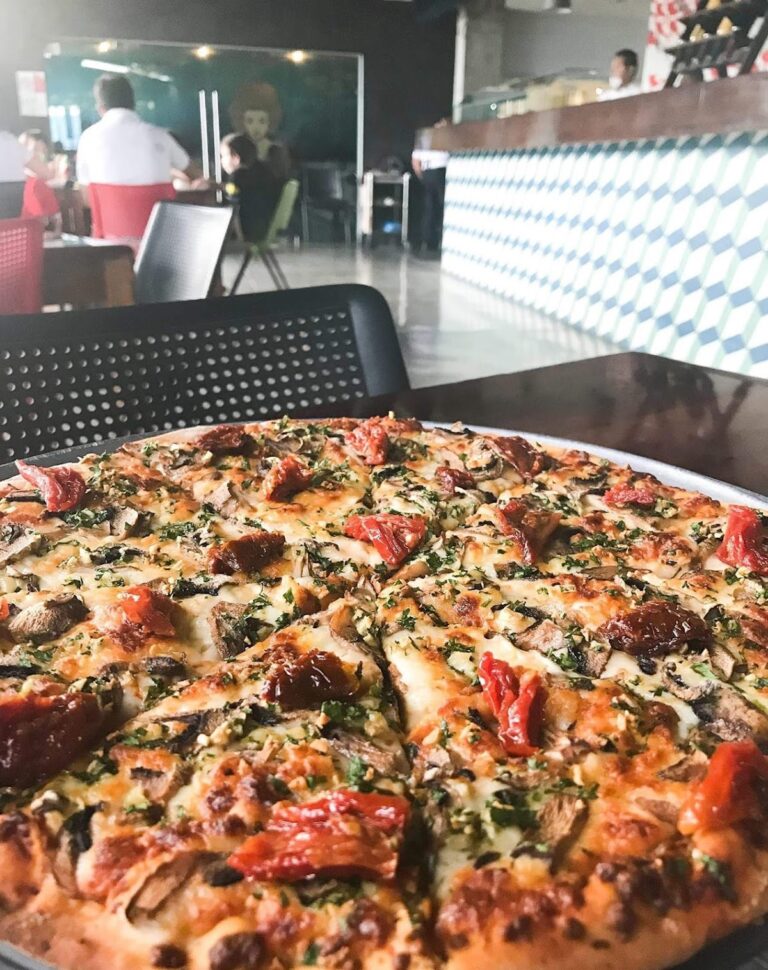 6206 zo sushi pizza 768x970