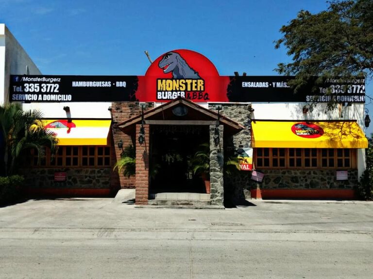 6783 monster burger bbq 768x576