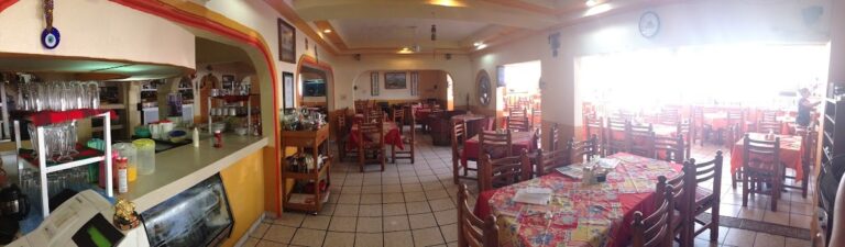 6899 restaurante juanitos 768x225