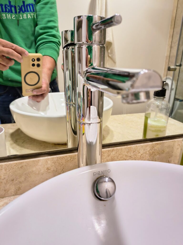 7107 plomero y electricista parra 768x1024