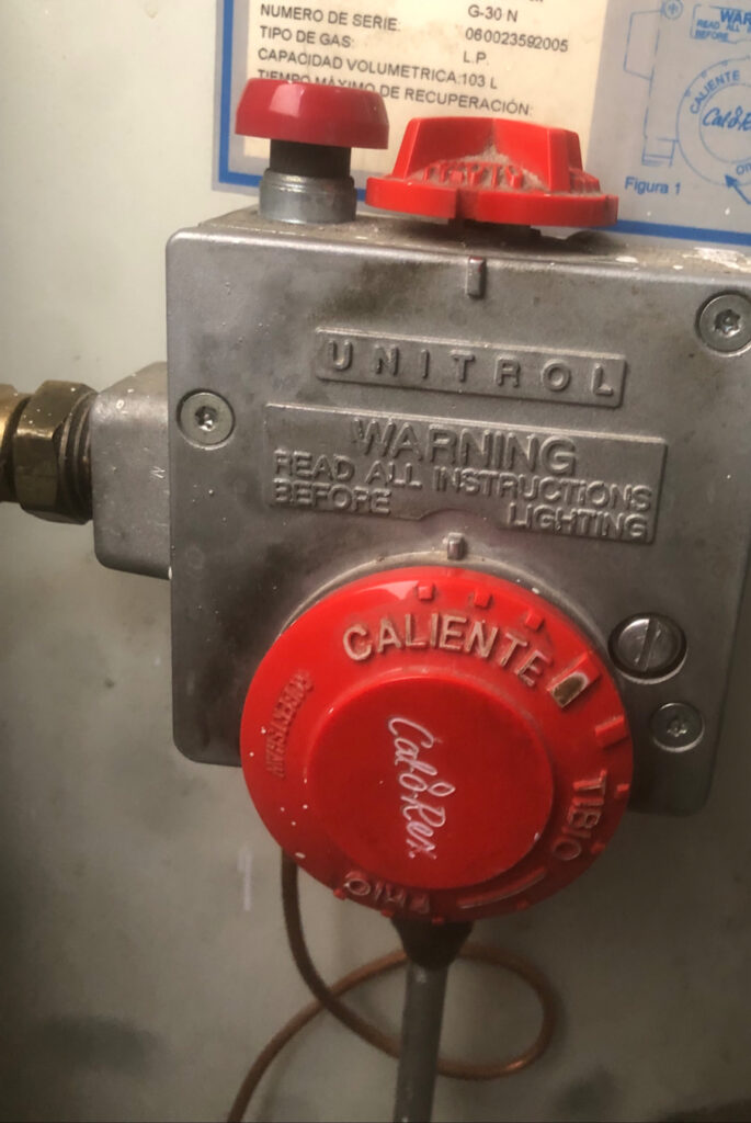 7759 plomeria y electricidad 24 hrs 685x1024