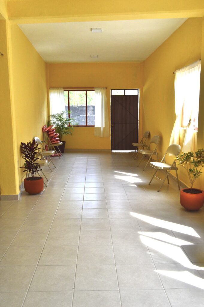 8395 dr. diego ortega. consultorio medico 681x1024