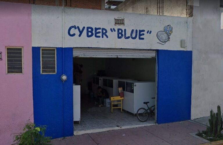 8959 cyberblue 768x499