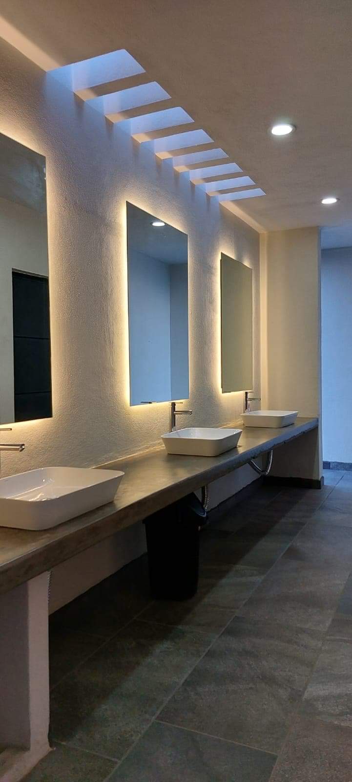 leetx-google-photo-46901-3 leetx-google-photo-46901-3