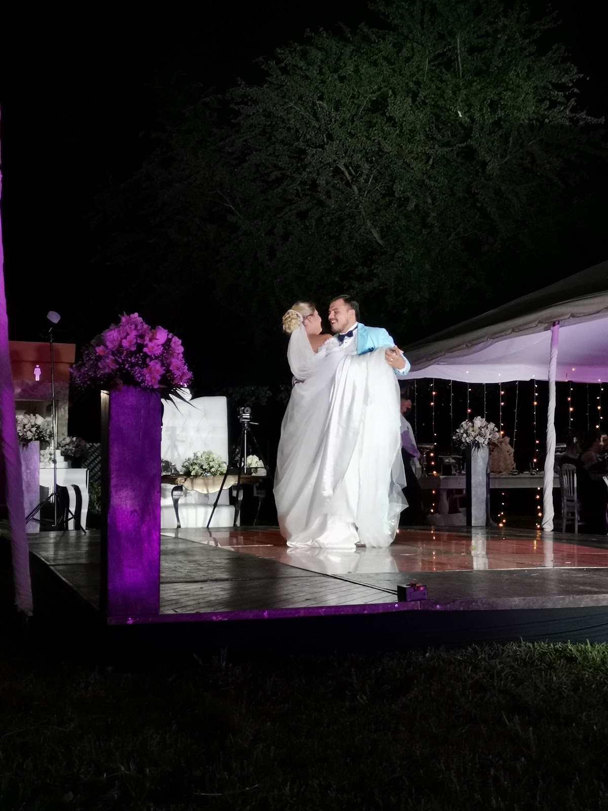 leetx-google-photo-48386-4 leetx-google-photo-48386-4