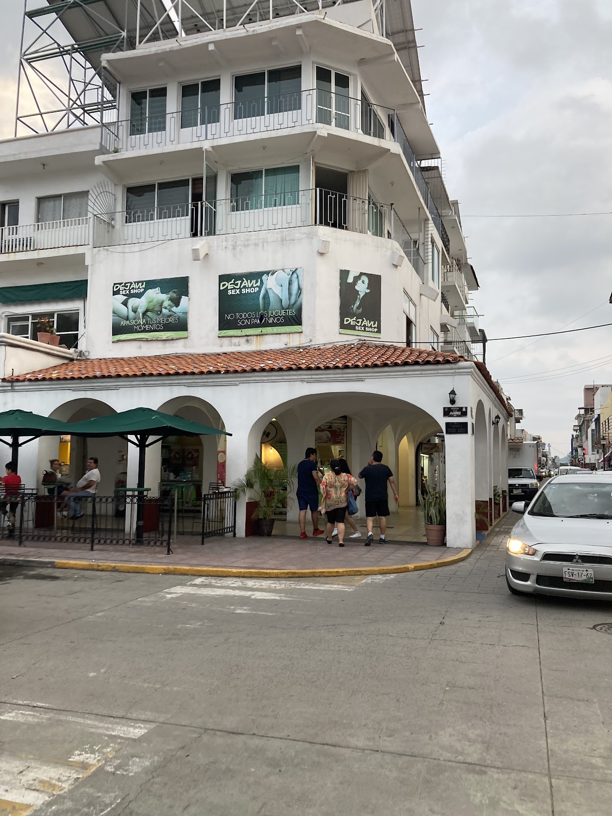 leetx-google-photo-64008-8 leetx-google-photo-64008-8