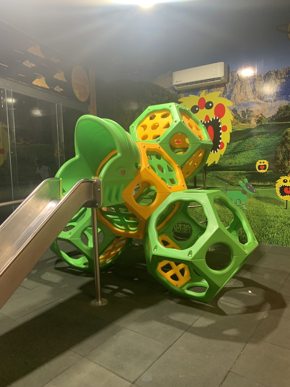 leetx-google-photo-65700-6 leetx-google-photo-65700-6