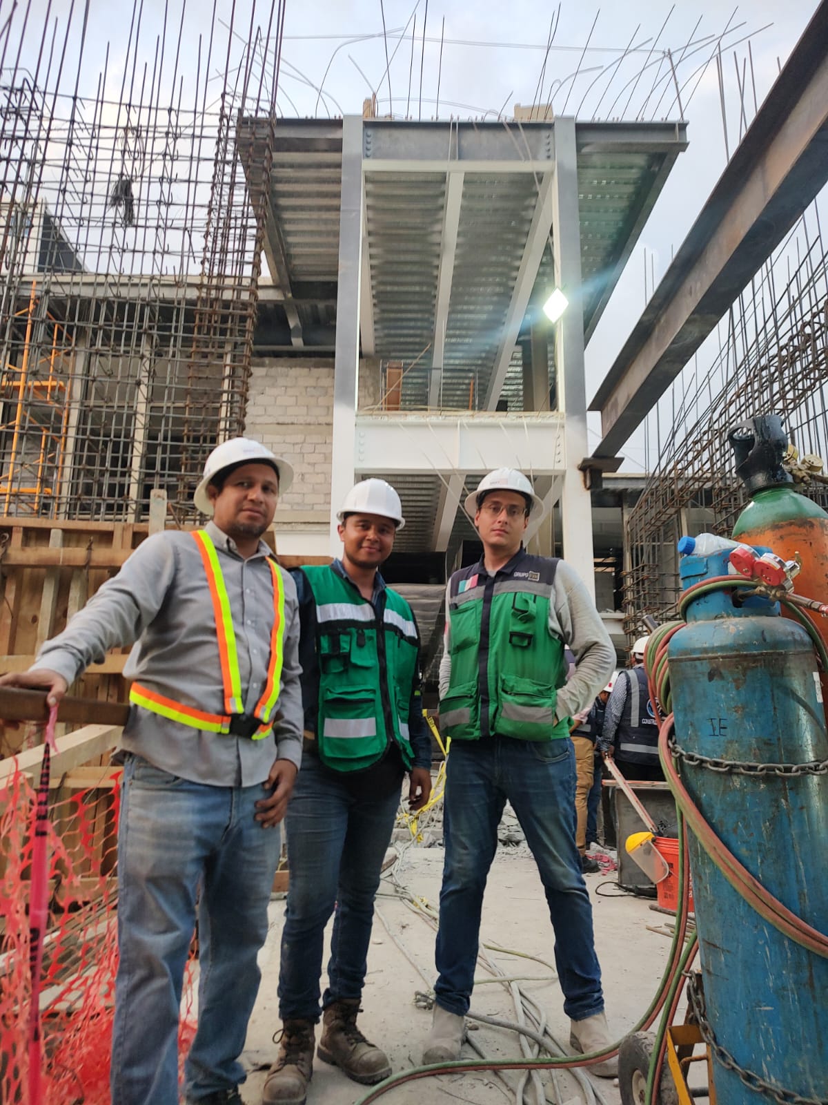 leetx-google-photo-78332-5 leetx-google-photo-78332-5