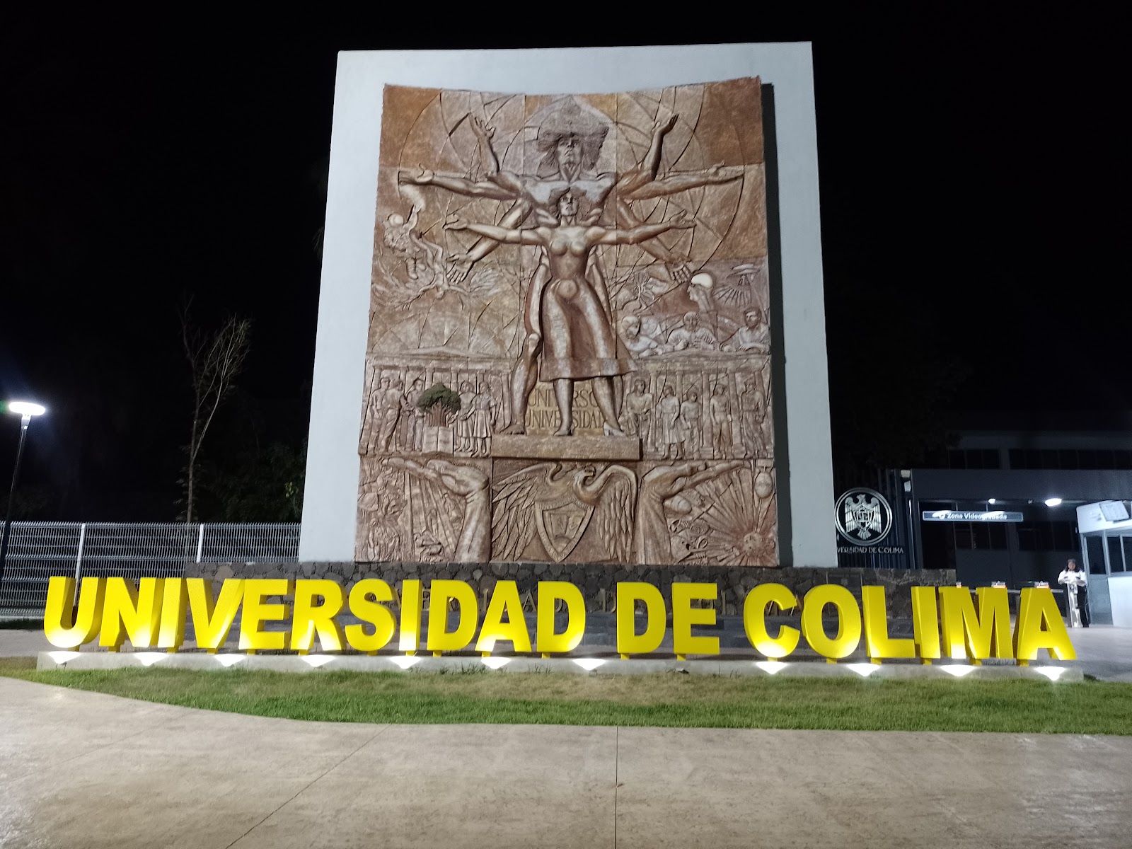 leetx-google-photo-78393-4 leetx-google-photo-78393-4