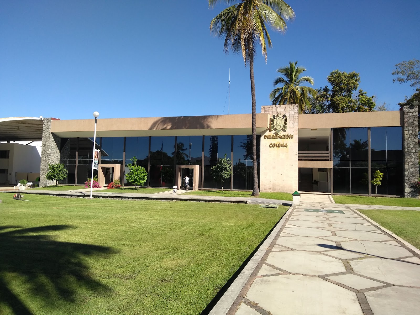 leetx-google-photo-78393-8 leetx-google-photo-78393-8