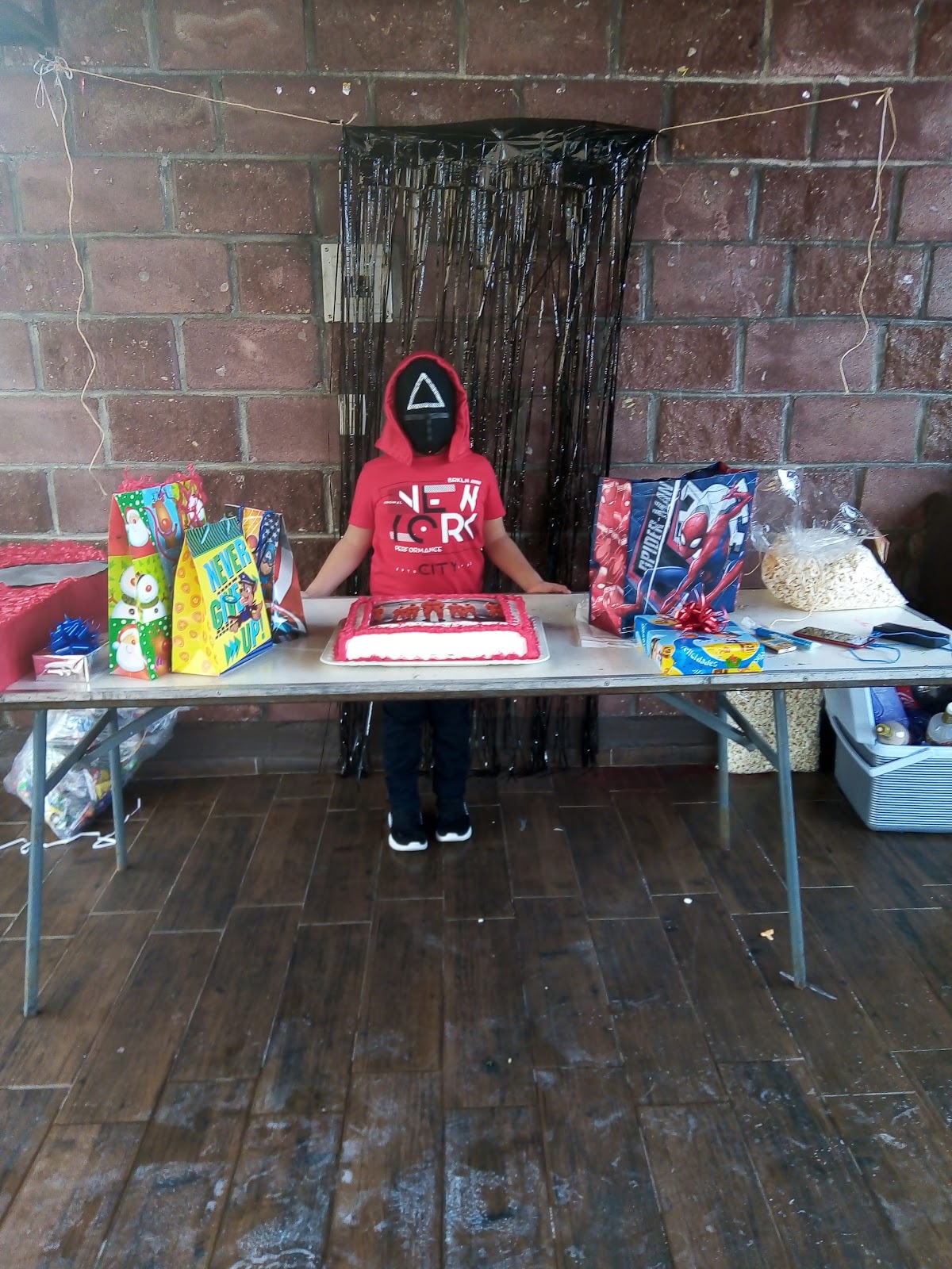 leetx-google-photo-81907-6 leetx-google-photo-81907-6