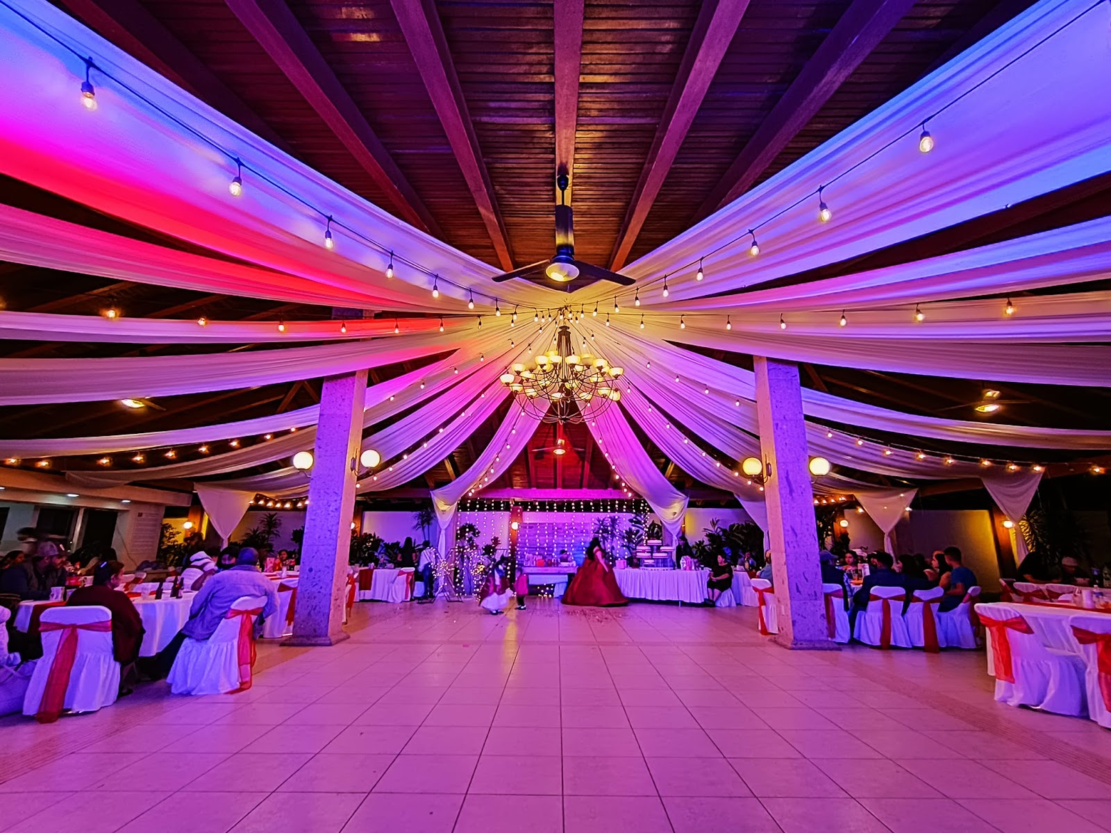 leetx-google-photo-82049-7 leetx-google-photo-82049-7